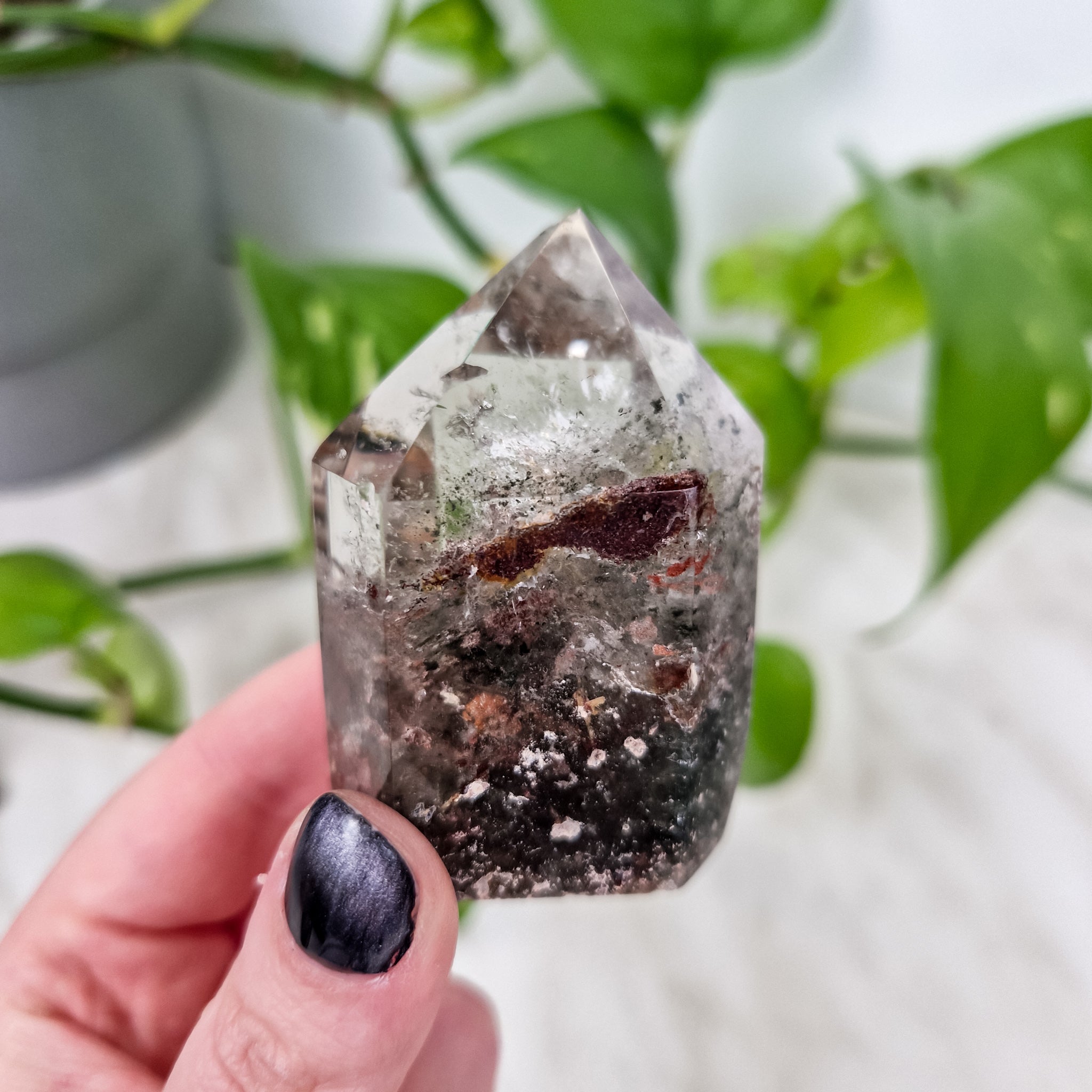 B-grade garden quartz tower AI